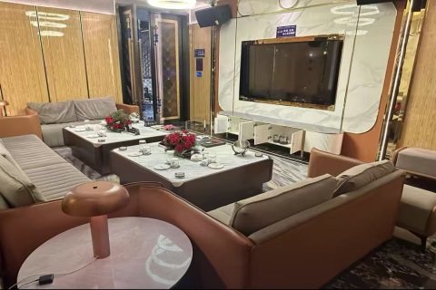 贵港OPENPIE酒吧招聘,广西贵港酒吧招聘兼职,可提供住宿